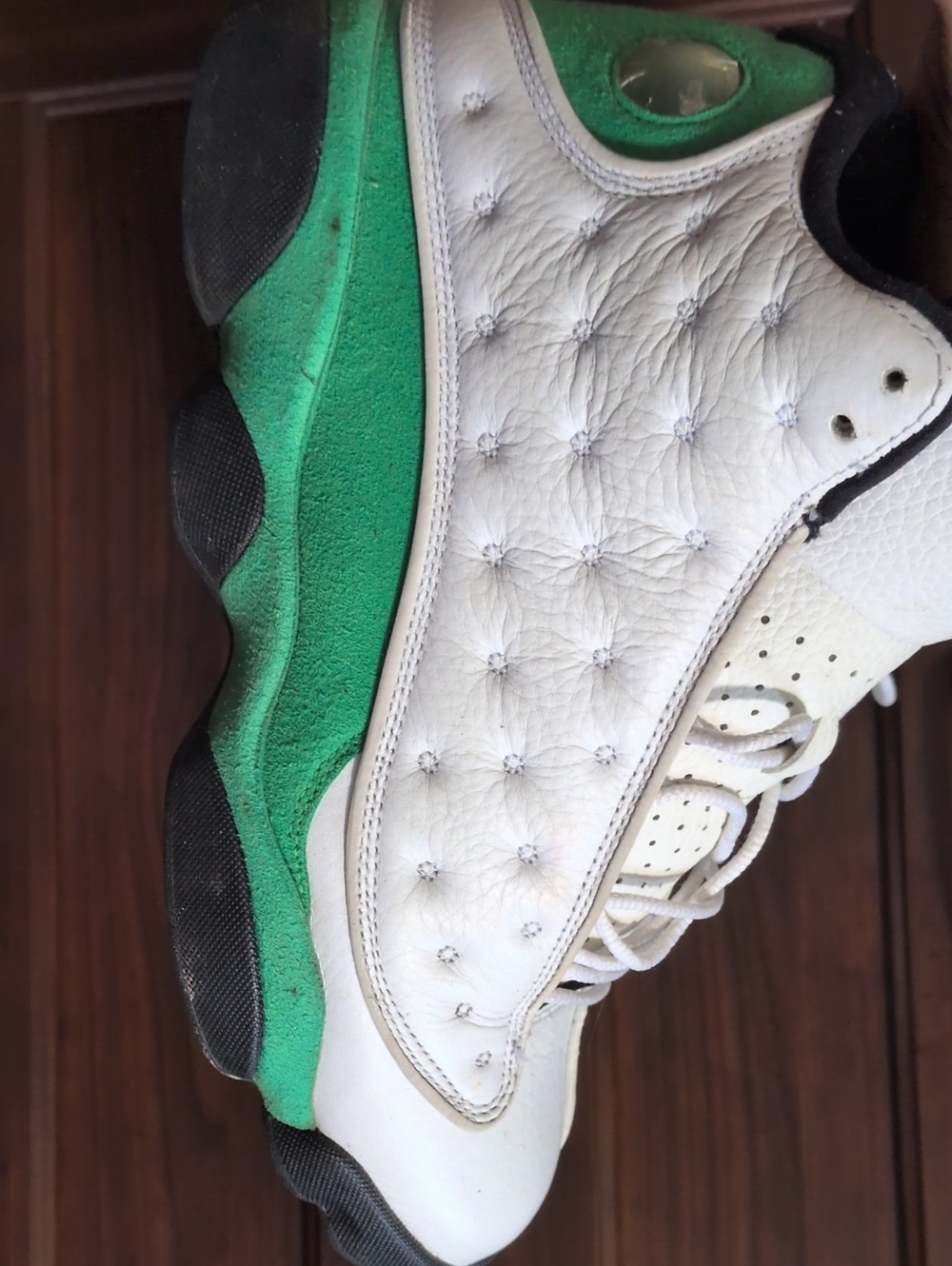 Jordan Men's White and Green Retro Basketball Sneakers
